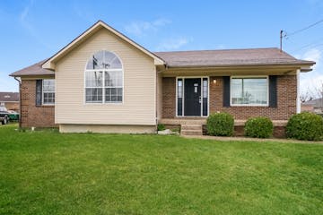 238 SEMINOLE CT SHEPHERDSVILLE, KY 40165